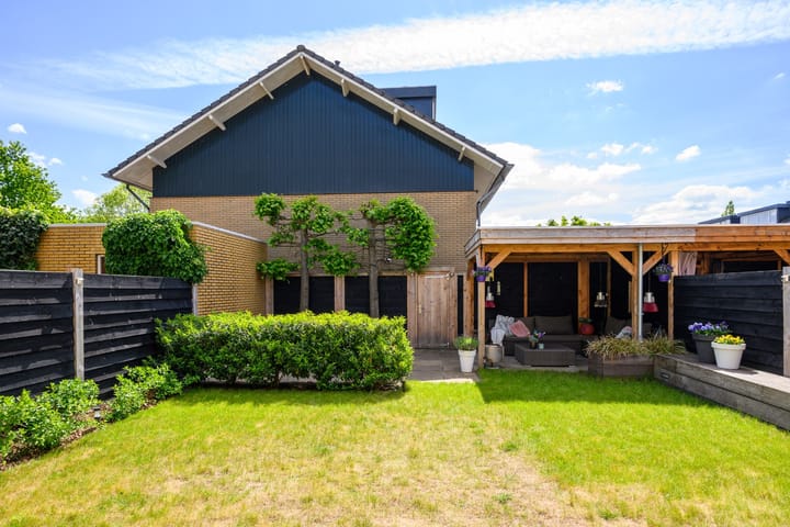 Foto 22 van Herfststraat 2