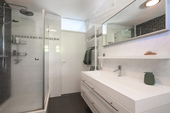 Foto 32 van Herfststraat 2