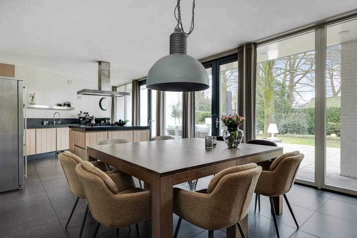 Foto 11 van Dennenlaan 3