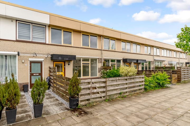 Foto 1 van Rachmaninovstraat 27