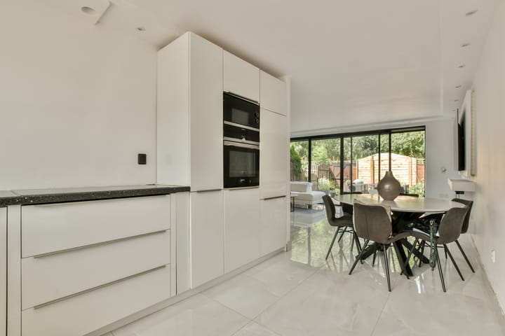 Foto 11 van Plevier 93