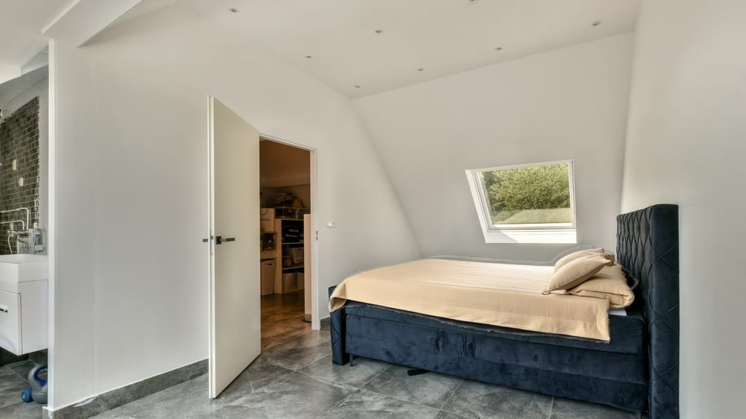 Foto 23 van Plevier 93