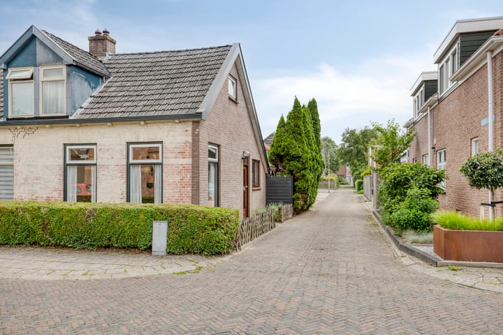 Foto 18 van Schoolstraat 5