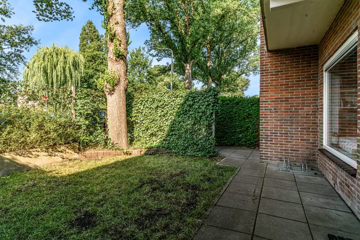 Foto 27 van Mr. G. Groen van Prinstererlaan 79