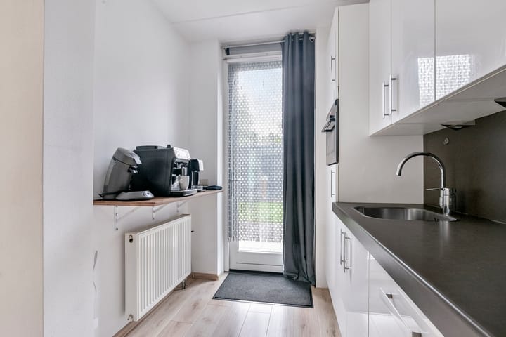 Foto 10 van Maagdenpalm 14