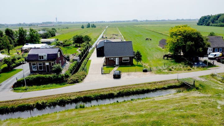 Foto 1 van Middelweg 5-A