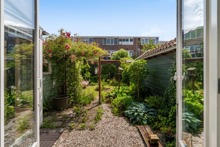 Foto 12 van Hof van Delftlaan 21