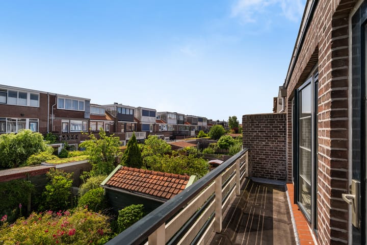 Foto 25 van Hof van Delftlaan 21