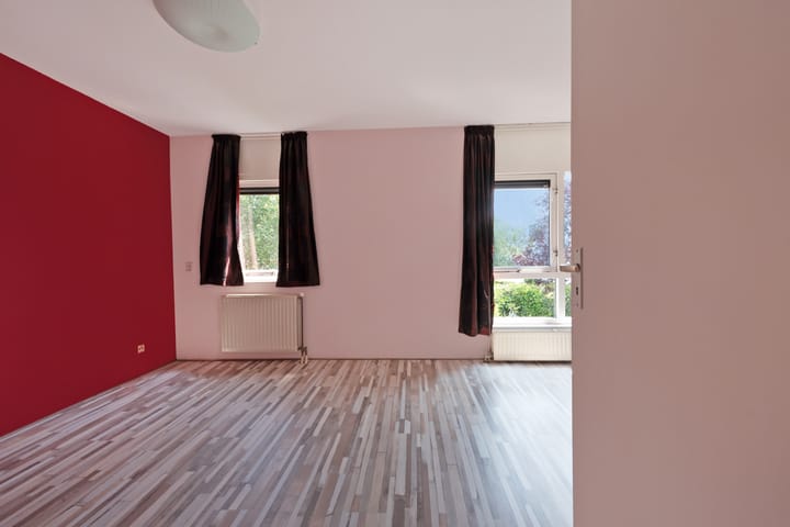 Foto 12 van Panfluitstraat 23