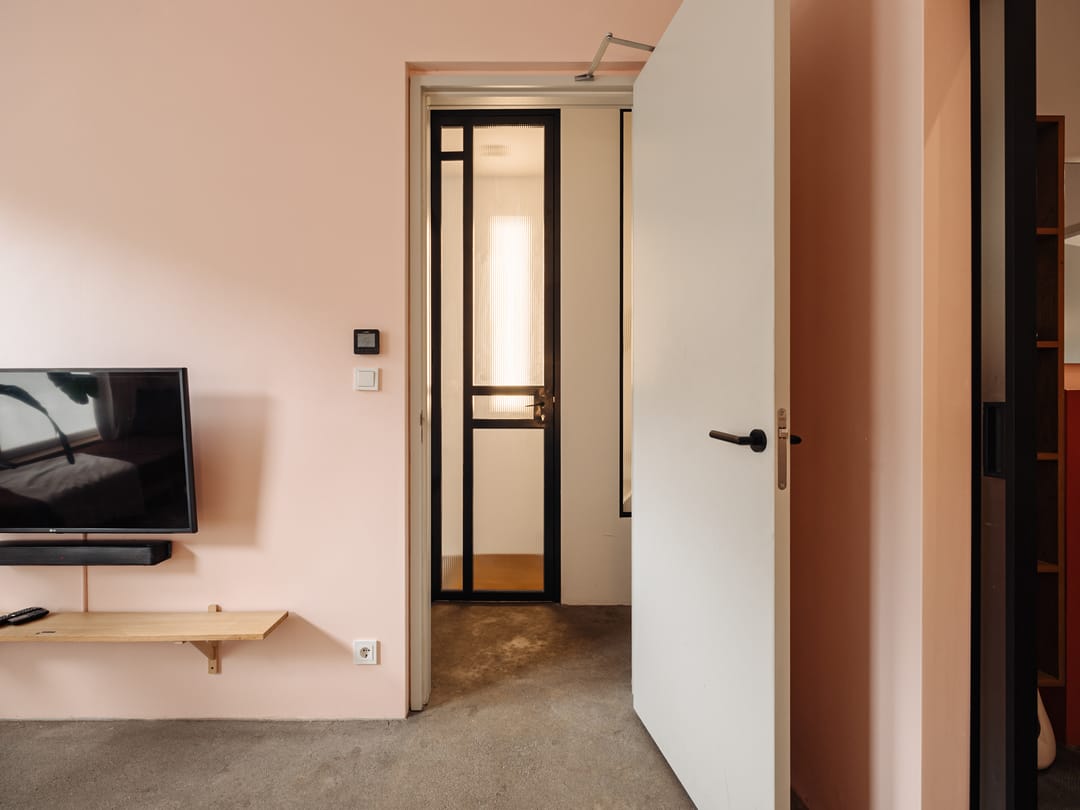 Photo 26 of 2e Middellandstraat 16