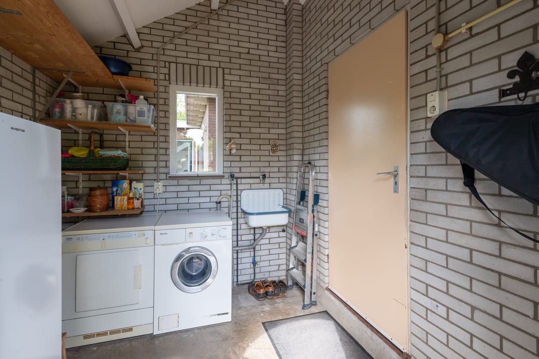 Foto 16 van Middeldijk 25