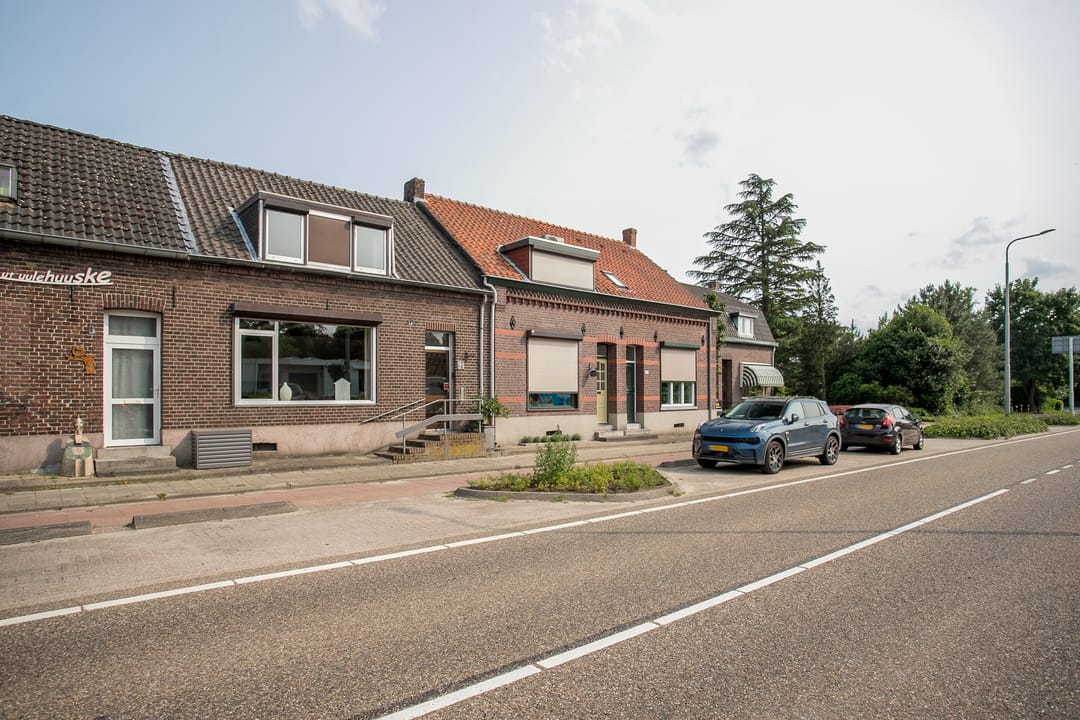Photo 26 of Roermondseweg 147