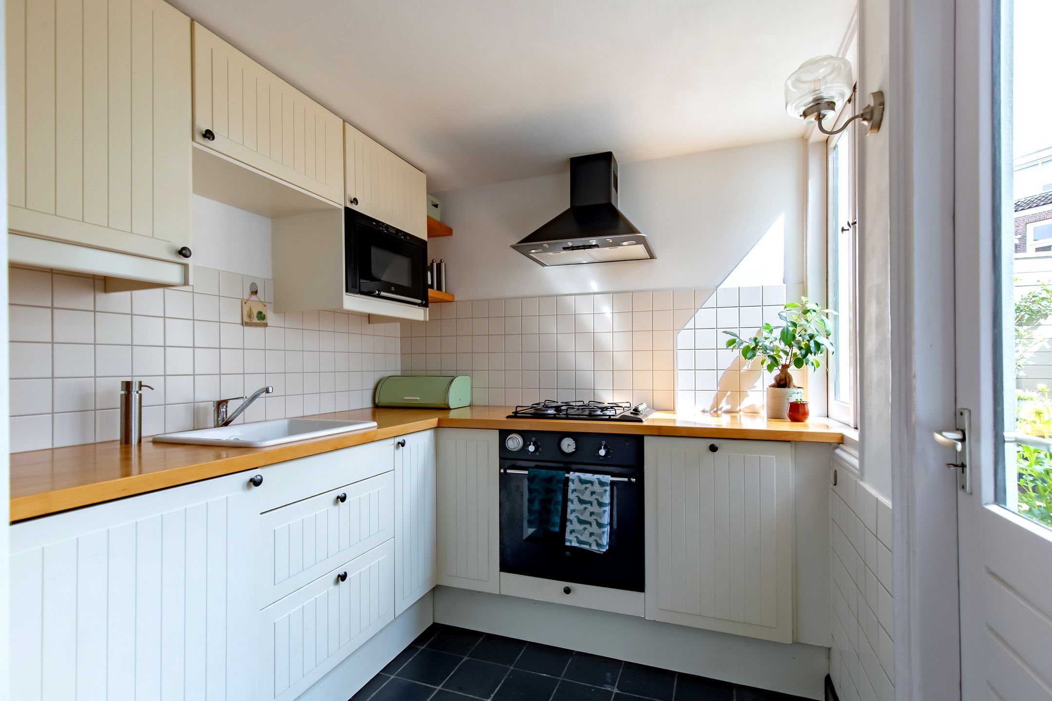 Foto 15 van Bouwstraat 6