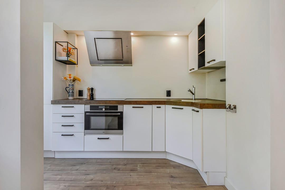 Foto 17 van van Leeuwenstraat 108