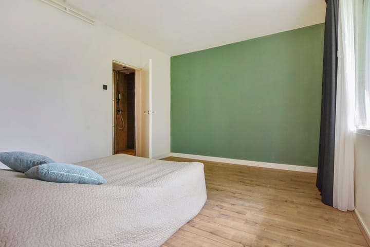 Foto 32 van van Leeuwenstraat 108