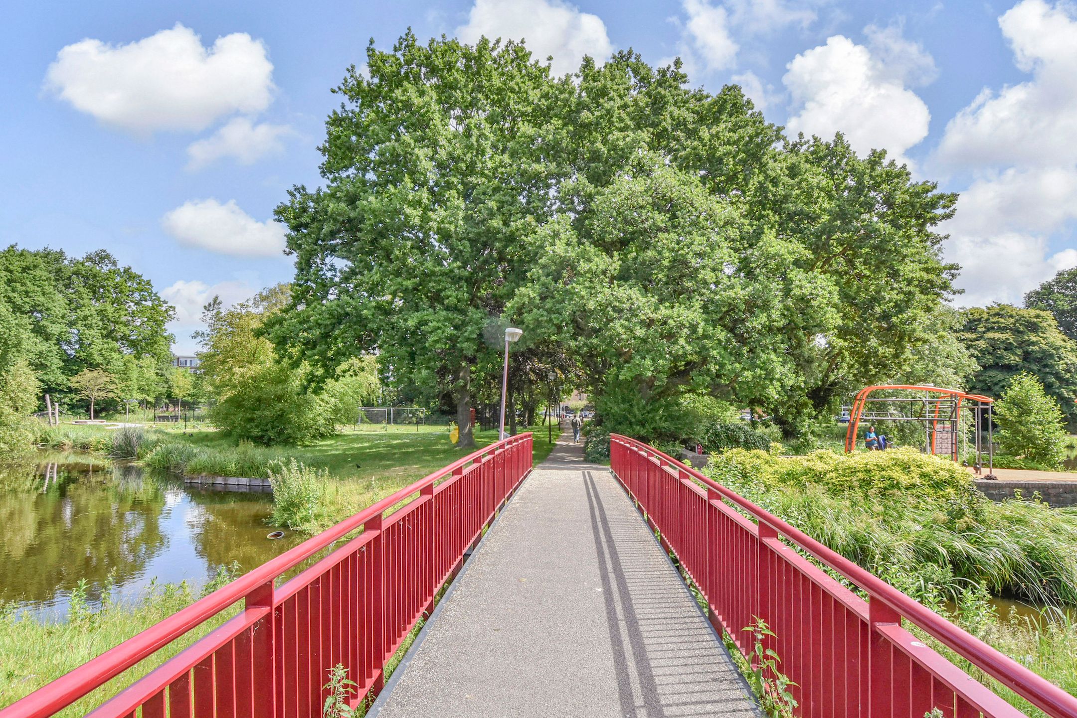 Foto 42 van van Leeuwenstraat 108