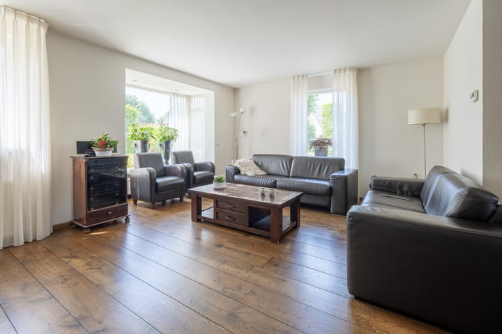 Foto 2 van Heestereng 16