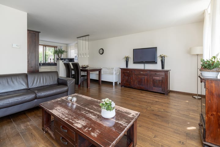 Foto 4 van Heestereng 16