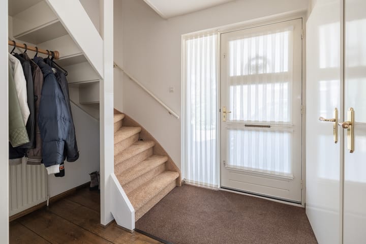 Foto 15 van Heestereng 16