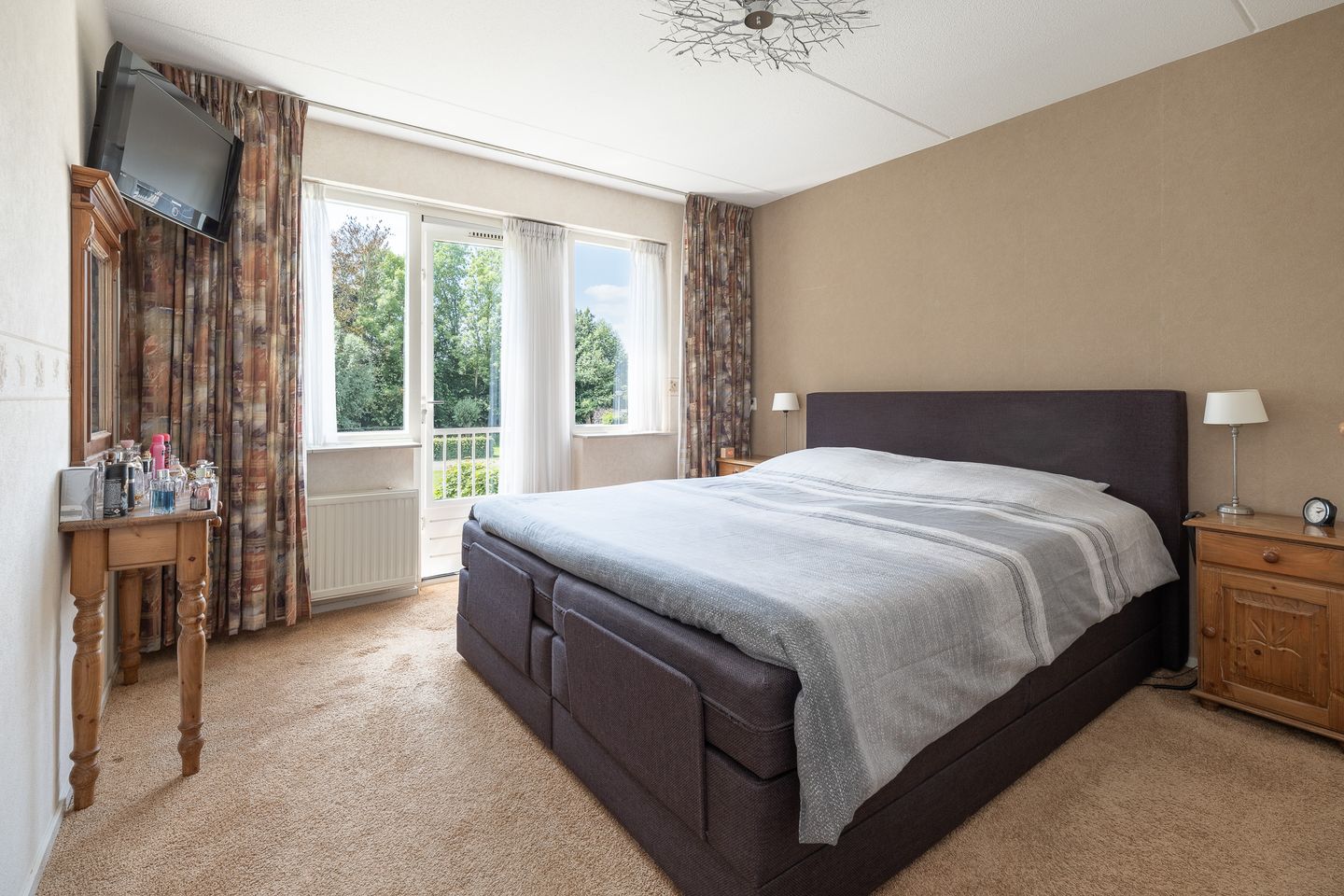 Foto 20 van Heestereng 16