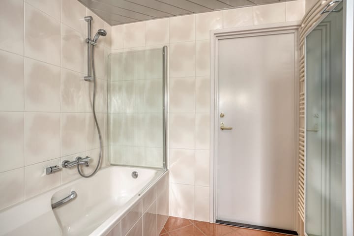 Foto 15 van Stationsweg 127