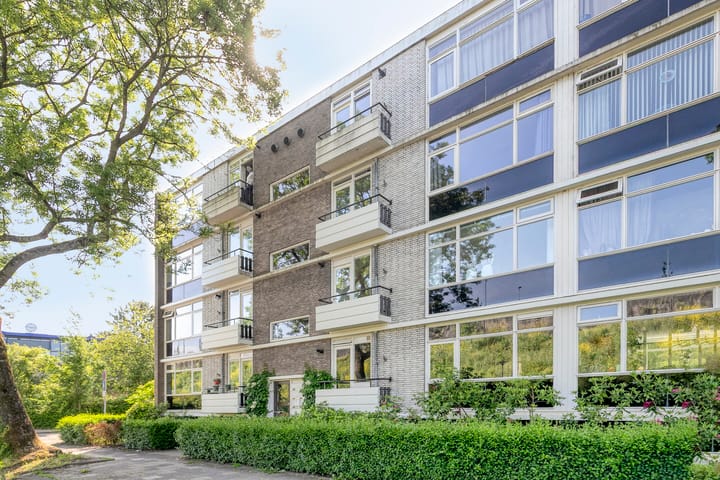 Bekijk foto van Laan van de Vrede 18