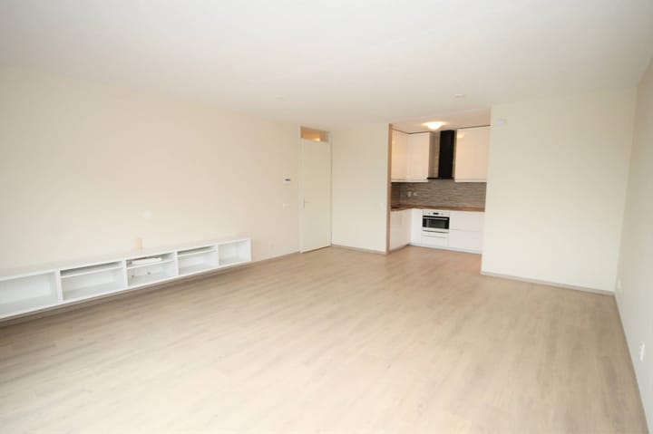 Foto 2 van Simon Carmiggelthof 95