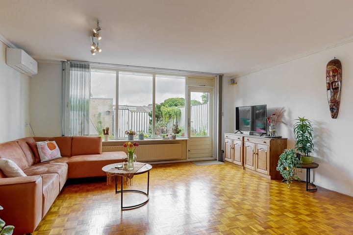 Foto 15 van Annette Versluys-Poelmanstraat 17