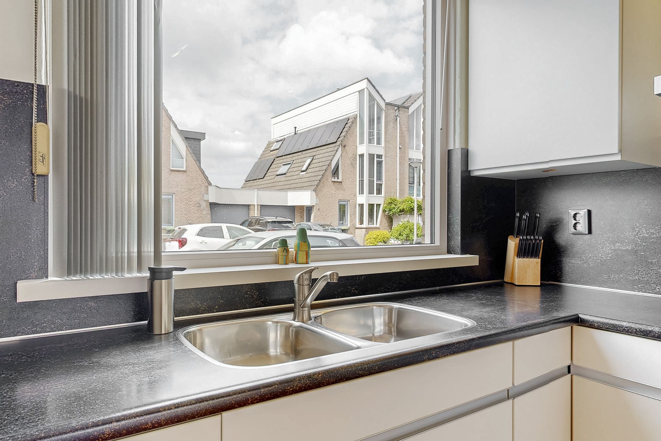 Photo 18 of Annette Versluys-Poelmanstraat 17