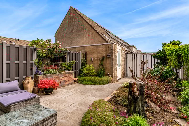 Foto 36 van Annette Versluys-Poelmanstraat 17