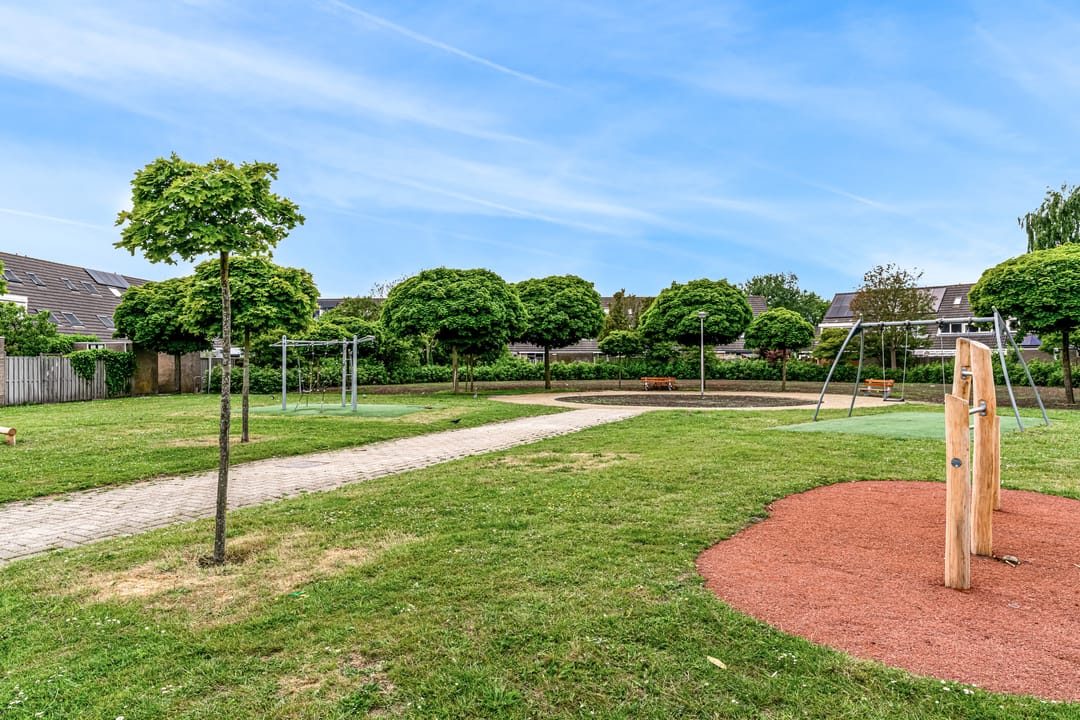 Photo 43 of Annette Versluys-Poelmanstraat 17