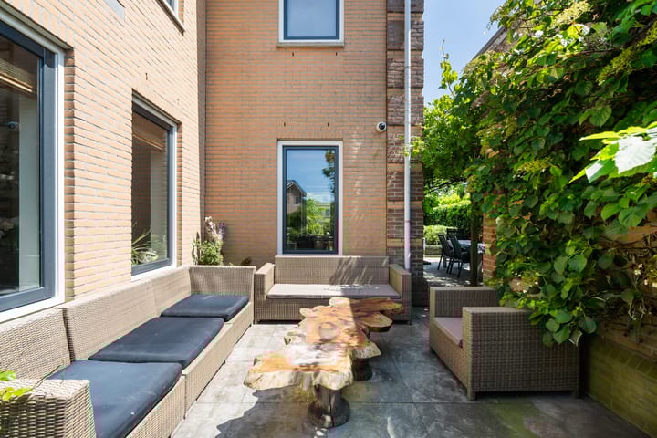 Foto 16 van Heliotroop 5