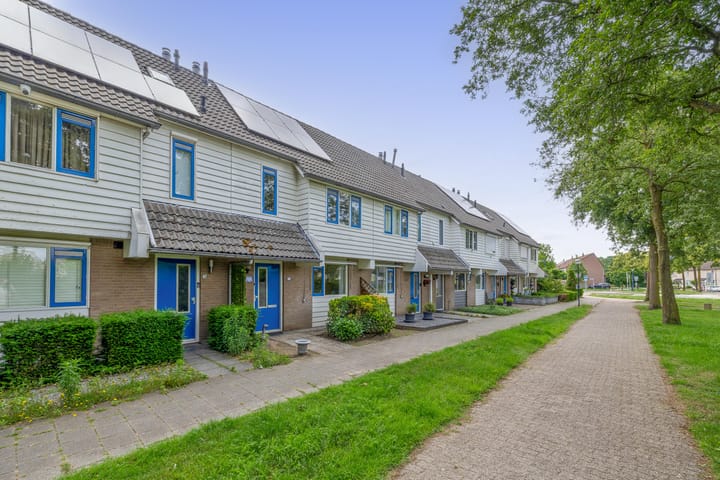 Foto 2 van Hermelijnweide 22