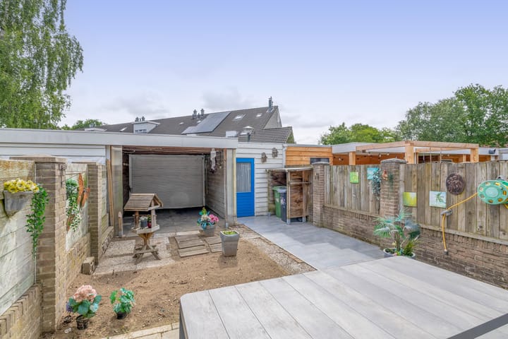 Foto 17 van Hermelijnweide 22