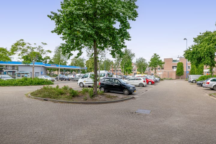 Foto 33 van Hermelijnweide 22