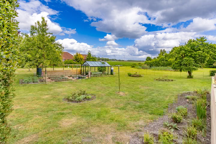 Photo 43 of B.L. Tijdensweg 13