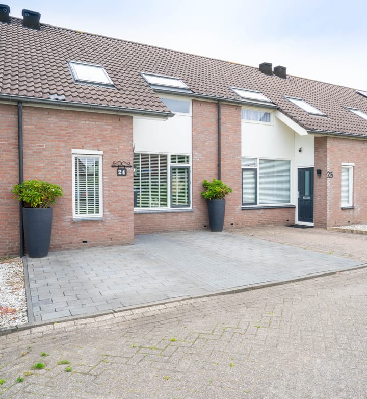 Bekijk foto van IJsselplein 24