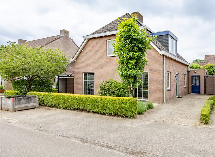 Foto 1 van Silvesterweg 13