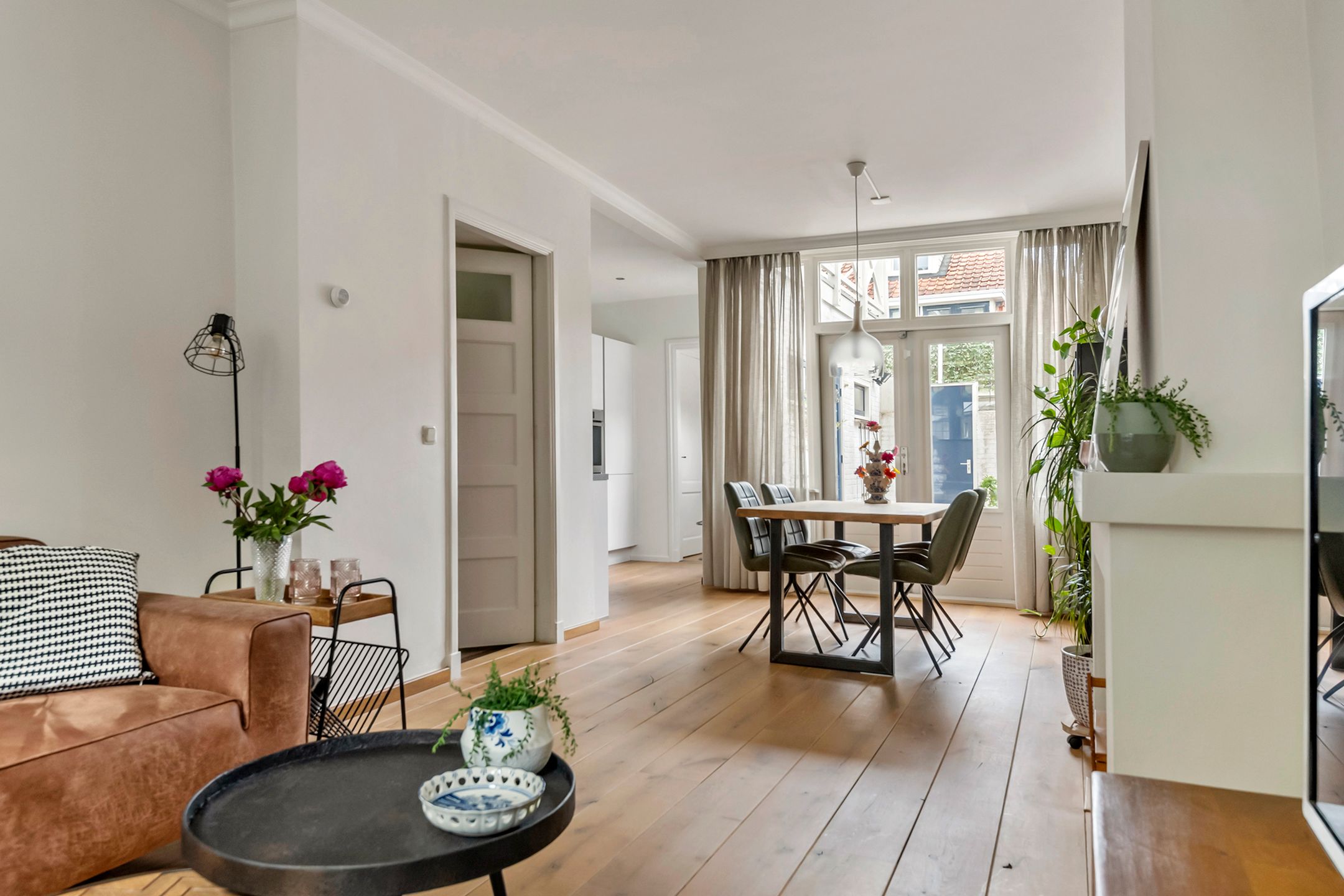 Foto 21 van St. Walburgbuitensingel 17