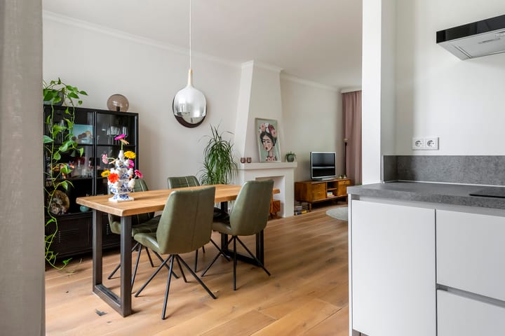 Foto 24 van St. Walburgbuitensingel 17