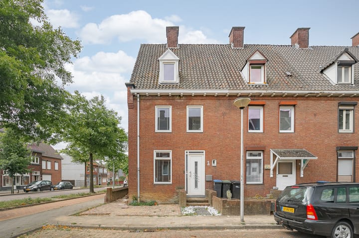 Foto 1 van Pelikaanstraat 1