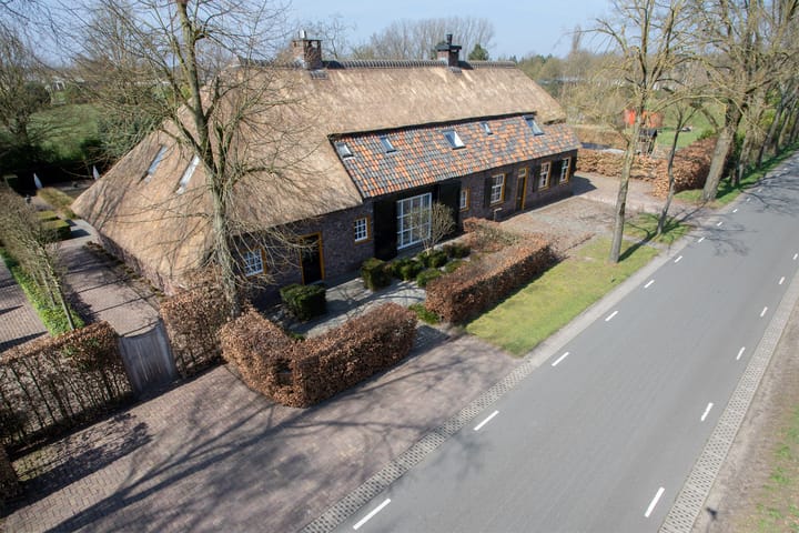 Photo 1 of Pikoreistraat 6-A