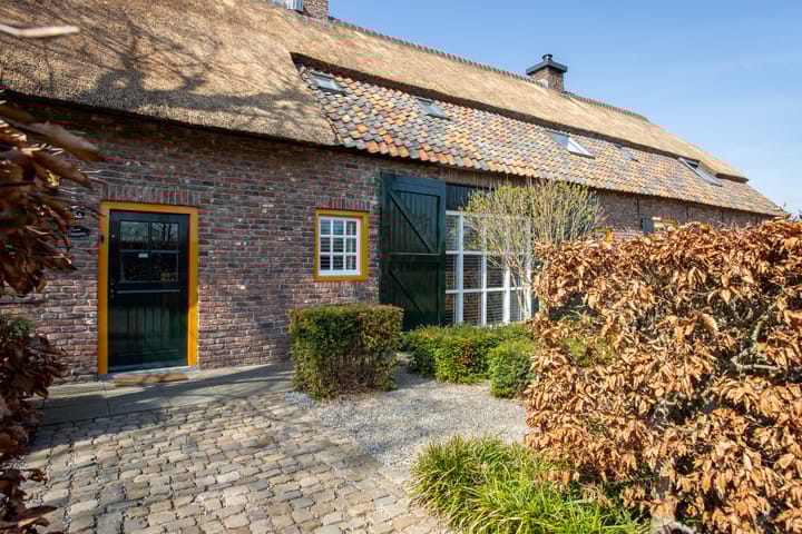 Foto 5 van Pikoreistraat 6-A