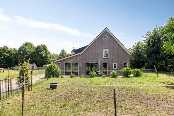 Foto 8 van Berghemseweg 16