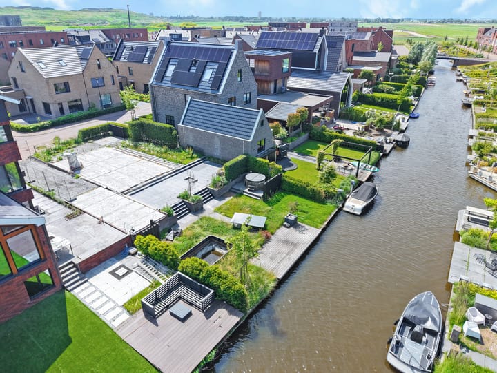 Photo 2 of Nijmegenstraat 14