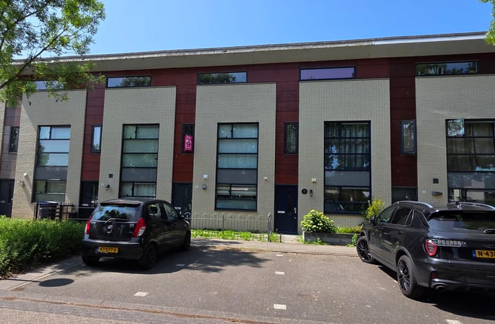 Foto 66 van Suze Robertsonstraat 27