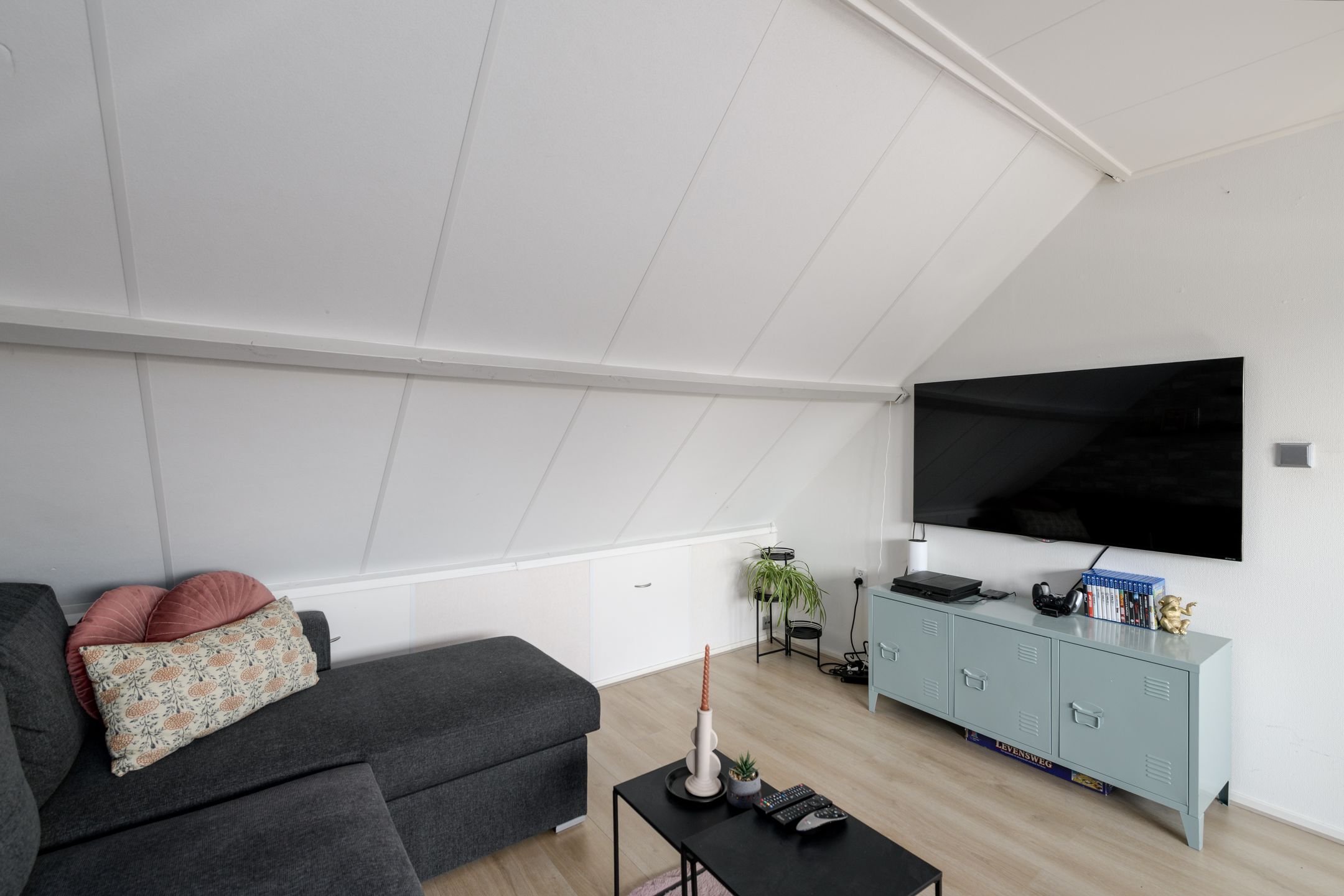 Foto 33 van De Nova Cura 140