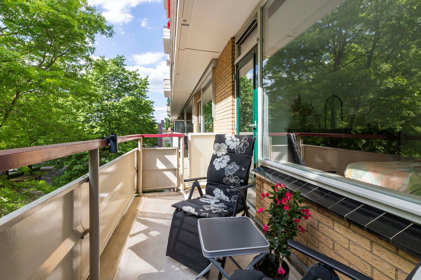 Photo 20 of Henri Dunantlaan 153