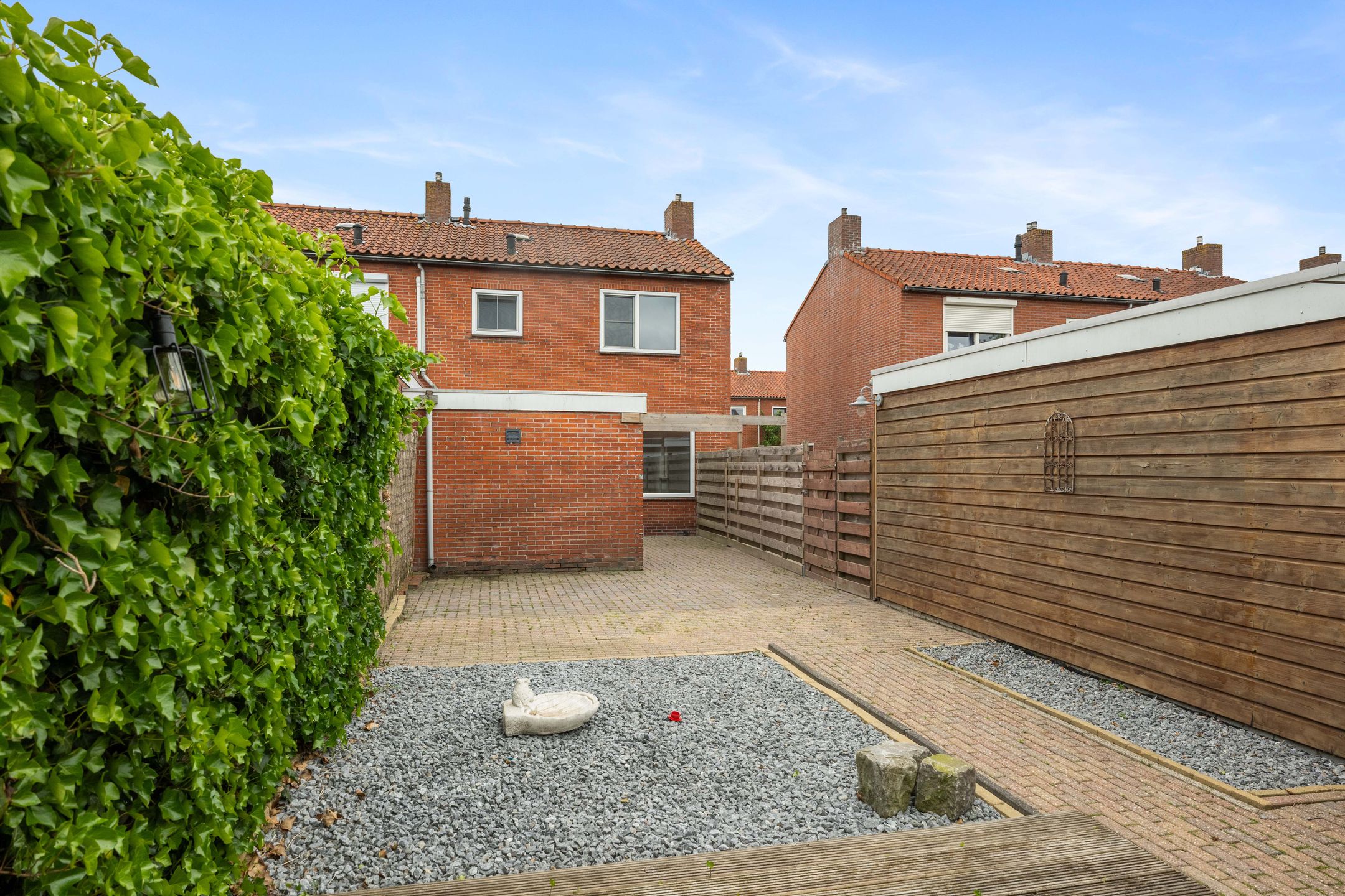 Foto 24 van Burgemeester Dijkhuisstraat 8