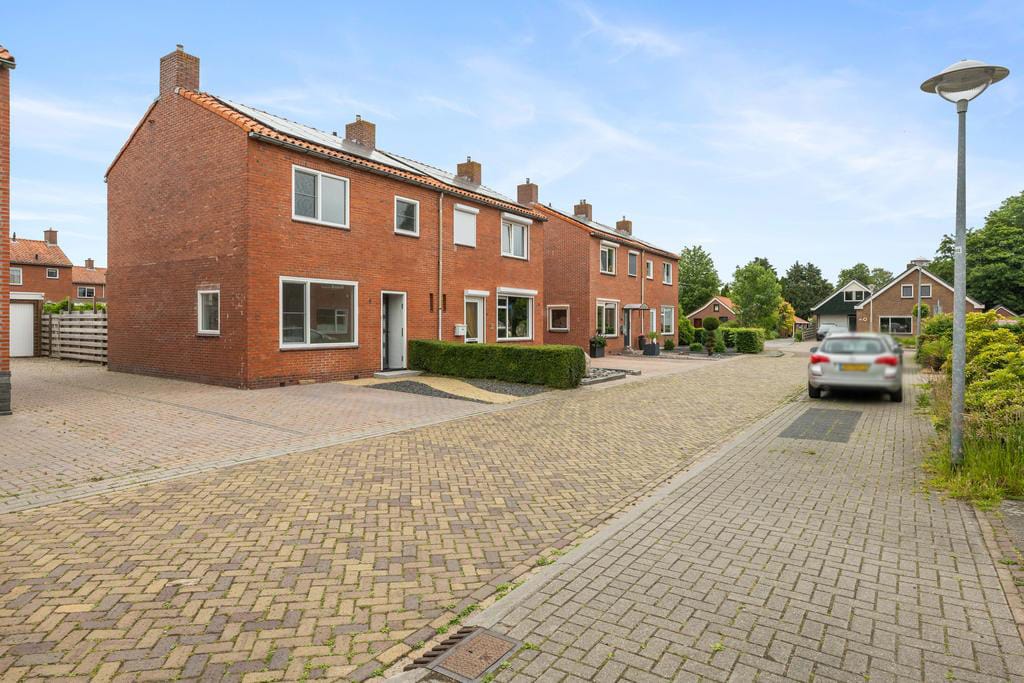 Foto 35 van Burgemeester Dijkhuisstraat 8